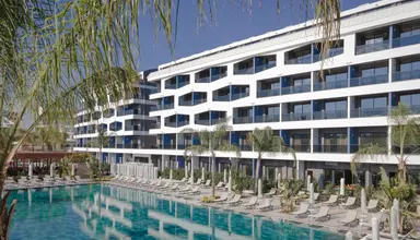 Liu Resorts