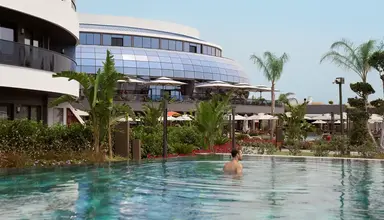 Liu Resorts