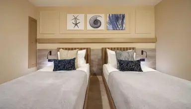 Liu Resorts