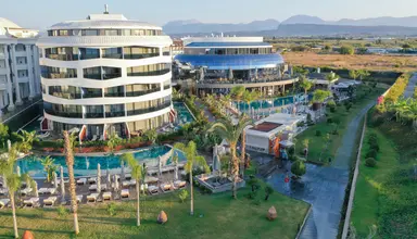 Liu Resorts