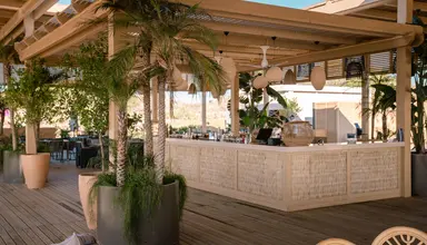 Liu Resorts