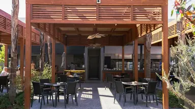 Liu Resorts