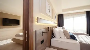 Liu Resorts