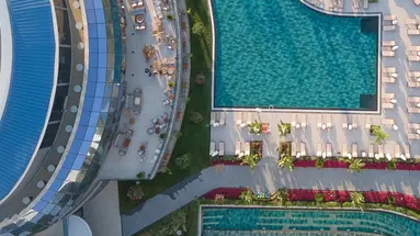 Liu Resorts