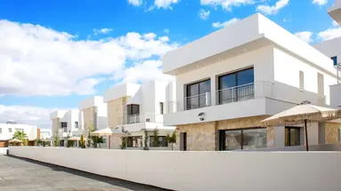 LIV&Co Suites Villas