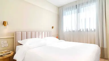 LIV Mackenzie Beach Suites