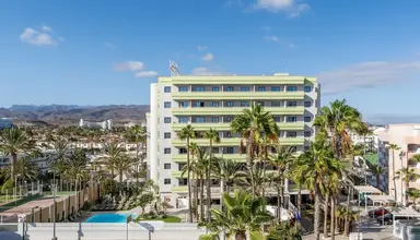 LIVVO Anamar Suites