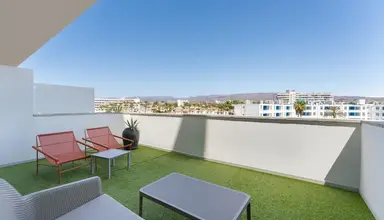 LIVVO Anamar Suites