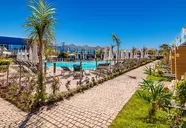 LIVVO Los Calderones