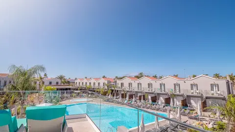 Hotel LIVVO Los Calderones