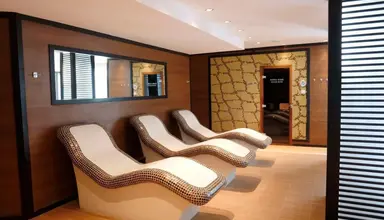 Local Stay