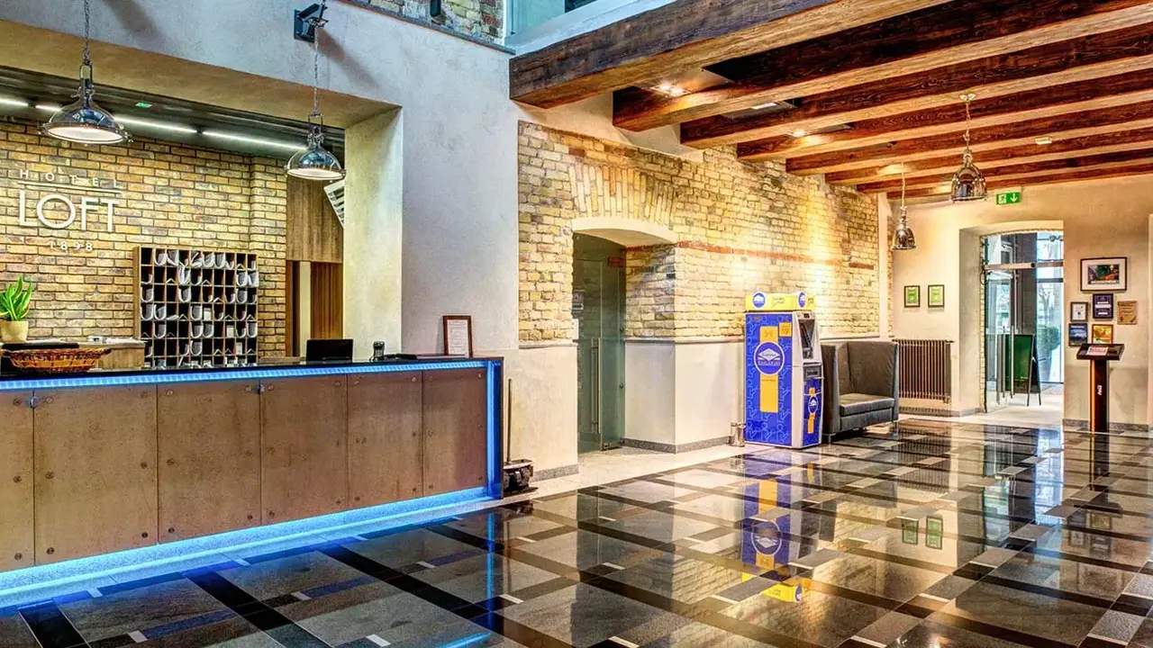 Loft 1898