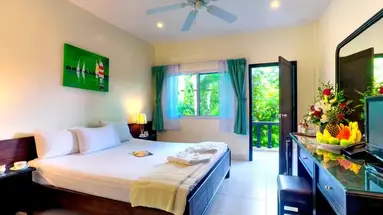 Lokal Phuket