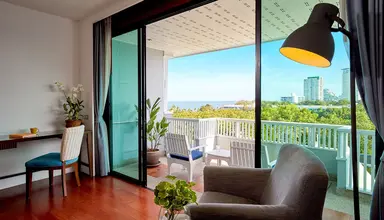 Loligo Resort Hua Hin