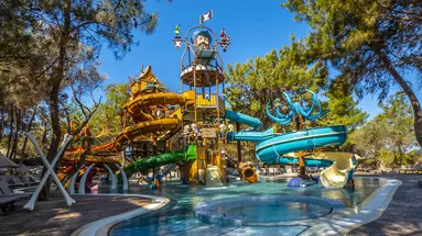 Long Beach Club Nature