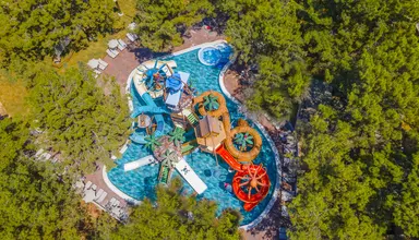 Long Beach Club Nature