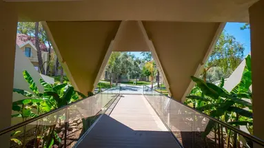 Long Beach Club Nature