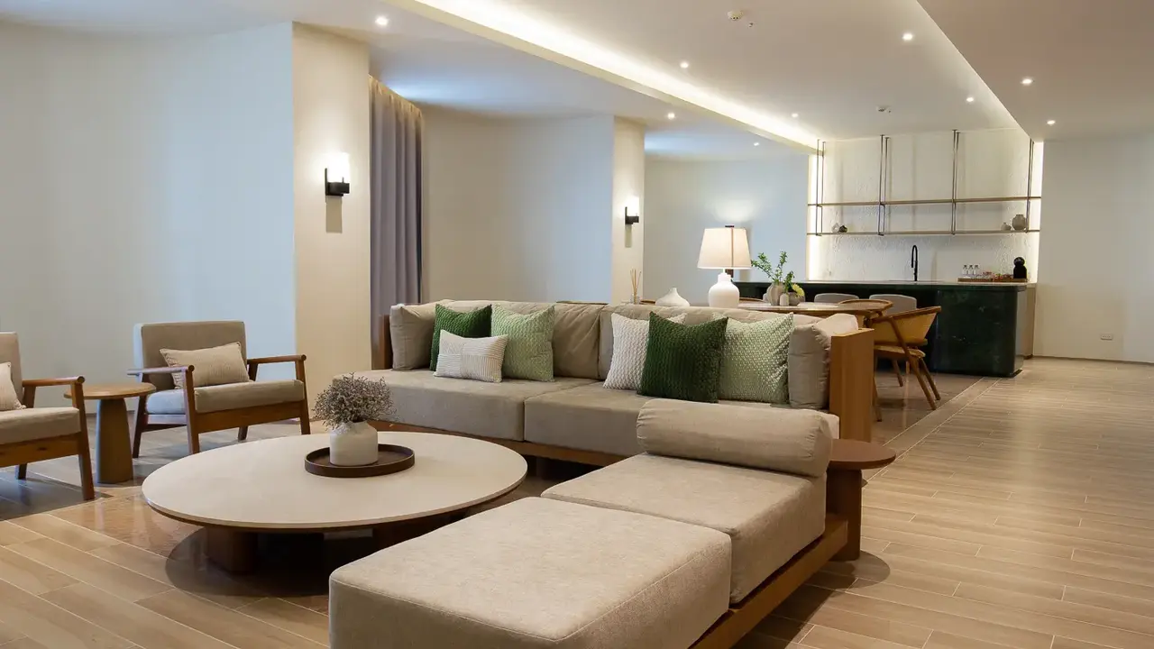 Long Beach Garden & Spa