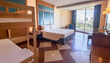 Long Beach Garden & Spa