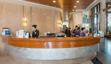 Long Beach Garden & Spa