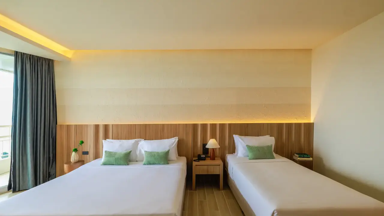 Long Beach Garden & Spa