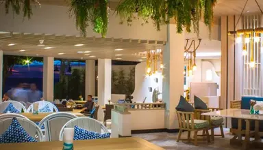 Long Beach Garden & Spa