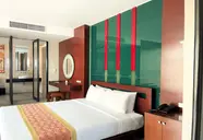 Long Beach Garden & Spa