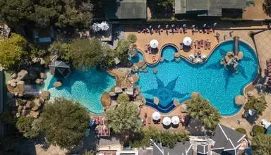 Long Beach Garden & Spa