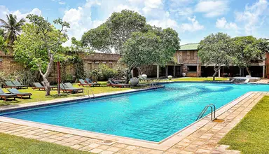 Long Beach Resort (Koggala)