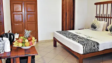 Long Beach Resort (Koggala)