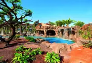 Lopesan Baobab Resort