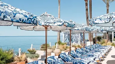 Los Monteros