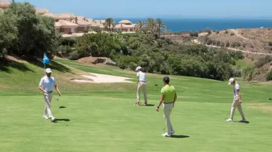 Los Monteros