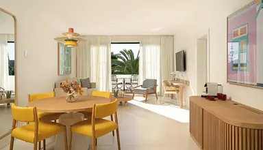 Los Monteros