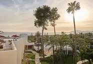 Los Monteros