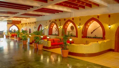 Lou Lou'a Beach Resort