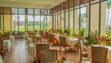 Lou Lou'a Beach Resort