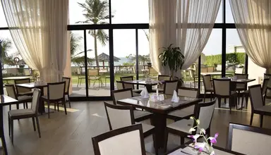 Lou Lou'a Beach Resort