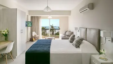 Louis Paphos Breeze