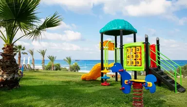 Louis Paphos Breeze