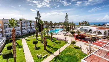 Louis Phaethon Beach