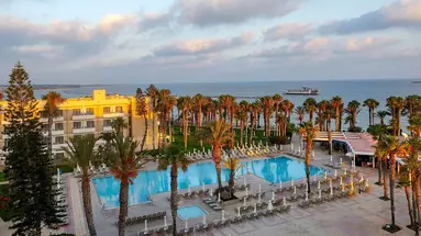 Louis Phaethon Beach