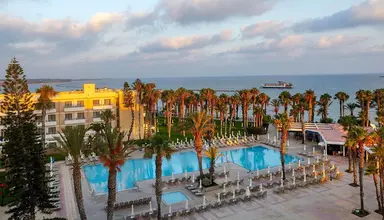 Louis Phaethon Beach