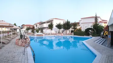 Louros Beach & Spa