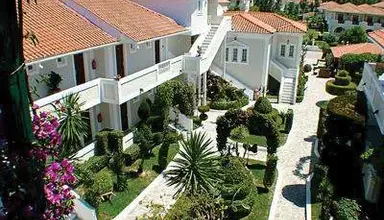 Louros Beach & Spa