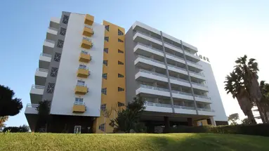Luar
