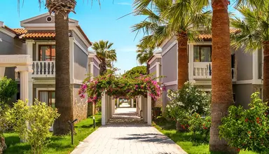 Lucas Didim Resort
