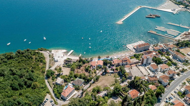 Luka ( Herceg Novi )