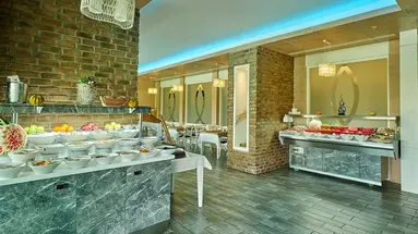 Luna Blanca Resort & Spa