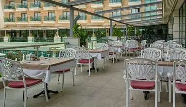 Luna Blanca Resort & Spa